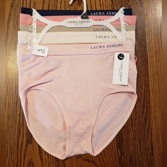 Laura Ashley Intimates & Sleepwear Laura Ashley Nwt 5 Pack Panties